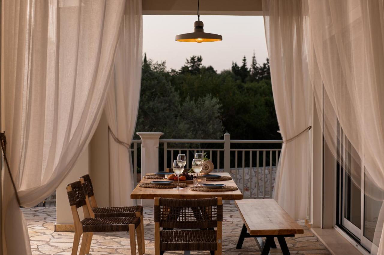 Villa Ionian Mansion à Antipata Extérieur photo