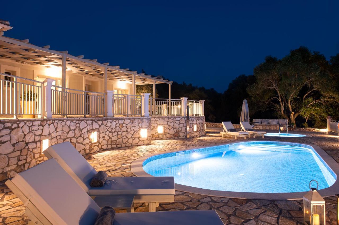 Villa Ionian Mansion à Antipata Extérieur photo