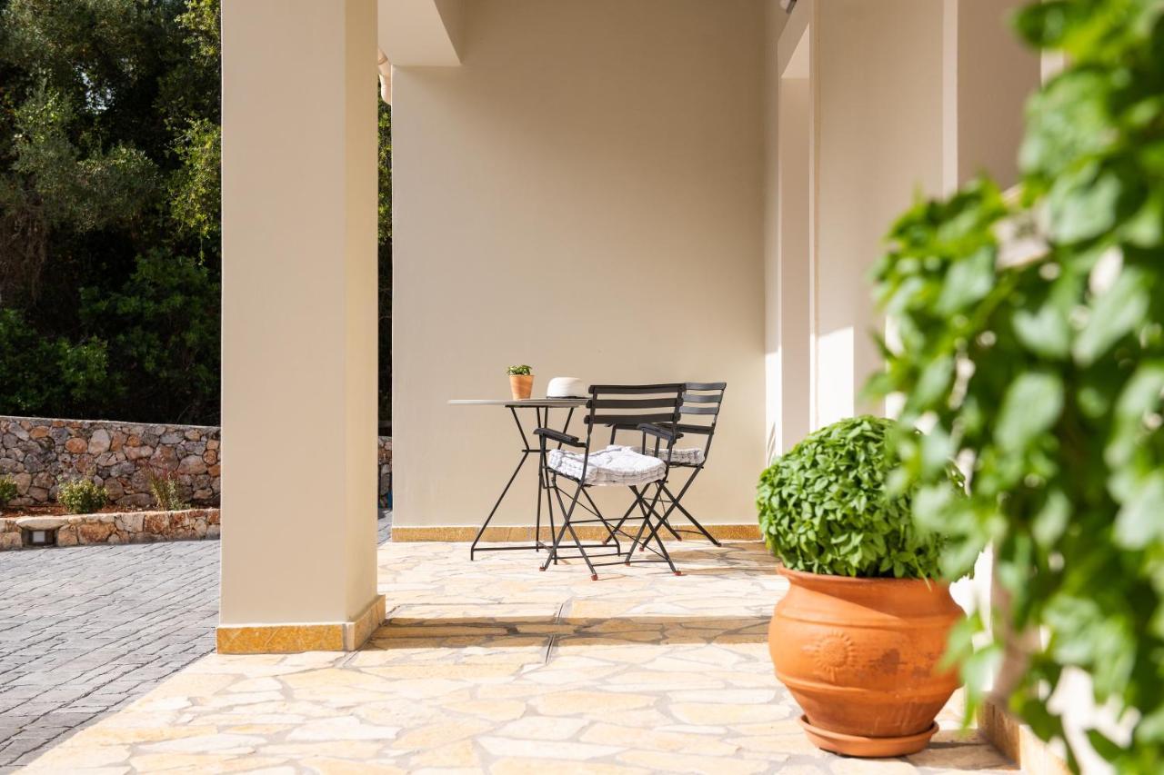 Villa Ionian Mansion à Antipata Extérieur photo