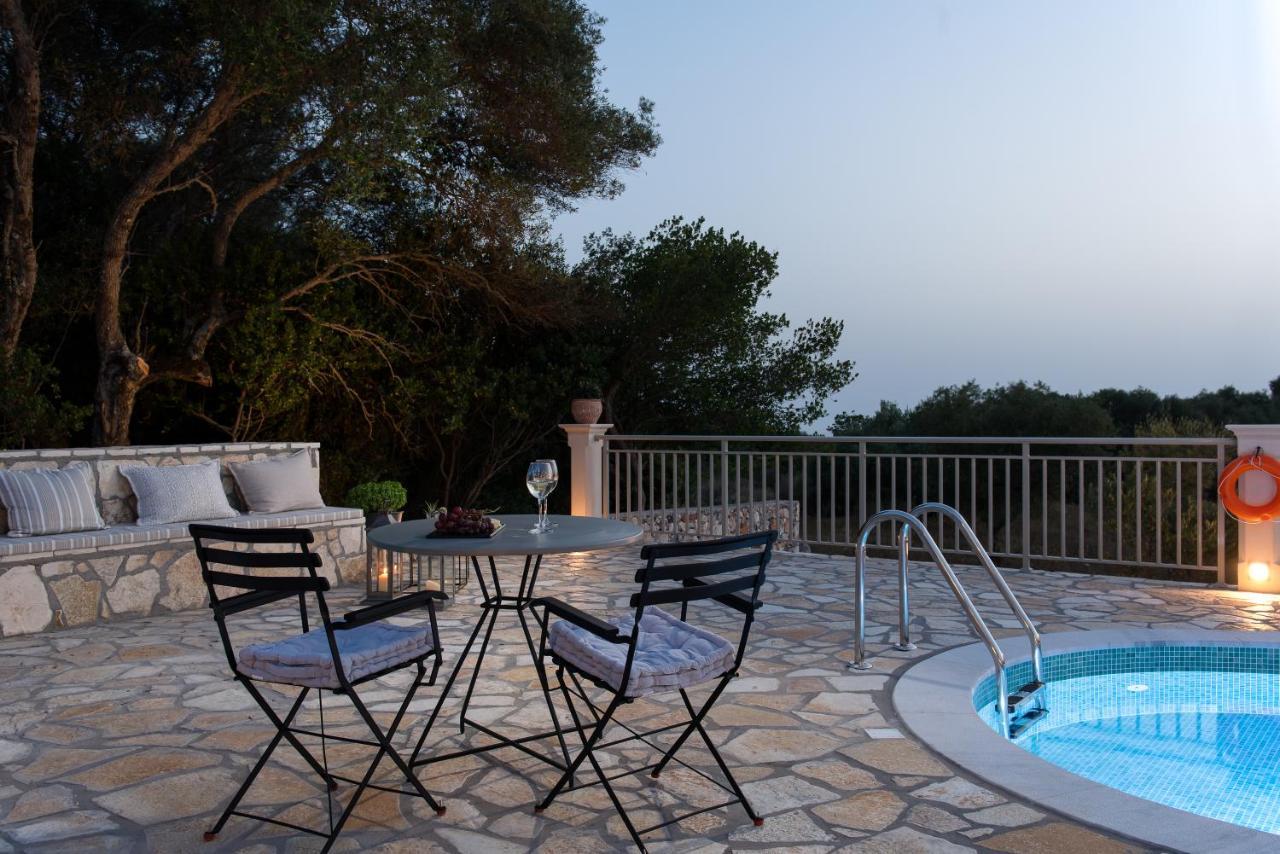 Villa Ionian Mansion à Antipata Extérieur photo